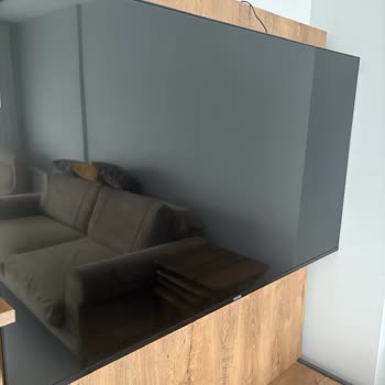 Vestel 58 İnç TV’de Sürekli Panel Arızası Ve Yetkili Servis İhmali