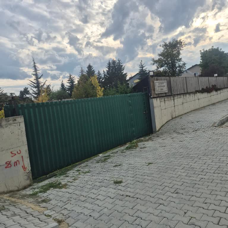 Jolly Tur'da Şömine Kullanılamadığı İçin Kapı Dışarı Edilme