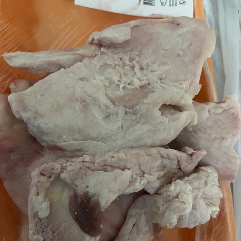 Köfteci Yusuf Arnavutköy Şubesinde Bozulmuş Et Ürünleri Ve Geri Dönüş Yok