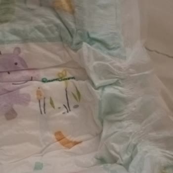 Şile'deki Migros'tan Alınan Prima Bebek Bezlerinde Yan Bant Açık Ve Yapıştırma Sorunu