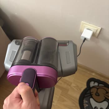 Çalışmayan Robo Akar Mite Süpürgesi Ve Cevapsız Müşteri Hizmetleri