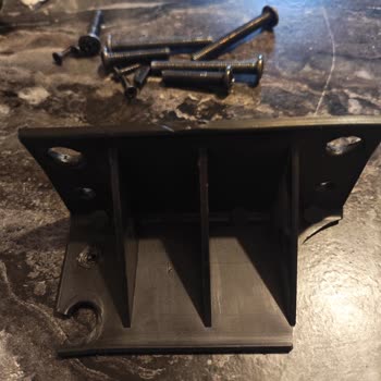 Yataş Yatağının Başlık Takozları Kırıldı Yedek Parça Ve Garanti Yok