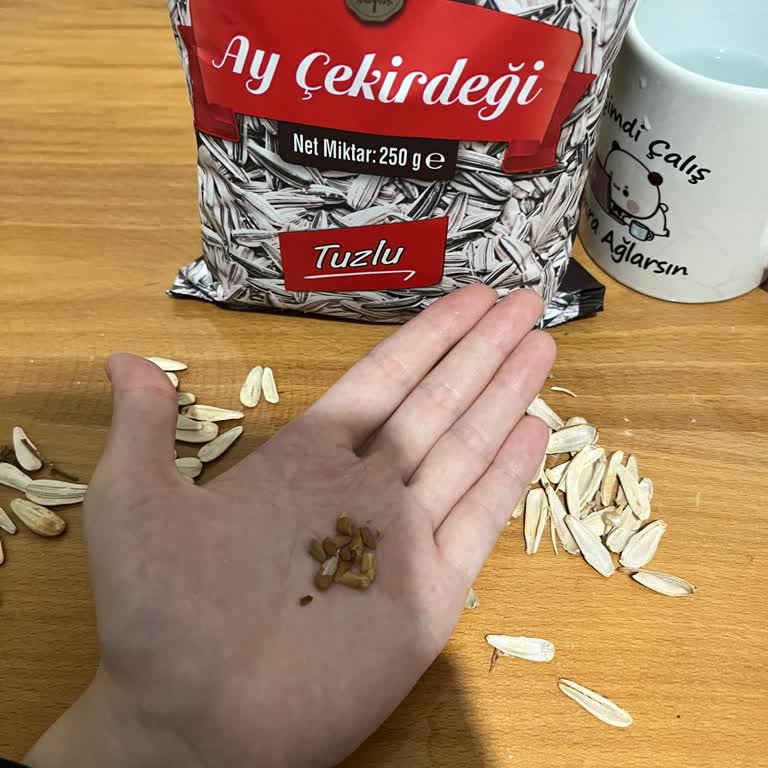 Çerezya Ay Çekirdeği Bozuk Ve Tadı Bozan; A101'de Satışının Durdurulması Gerekiyor