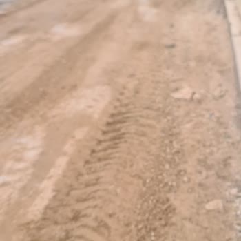 Ziya Gökalp Caddesi Asfaltlanmıyor; Balçık Ve Toz Mahalleyi Mağdur Ediyor