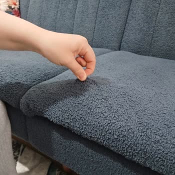 Adore Mobilya'dan Satın Alınan Katlanır Kanepe İçin Kumaş Sarkması Ve Tamir Sonrası Değişim Talebi