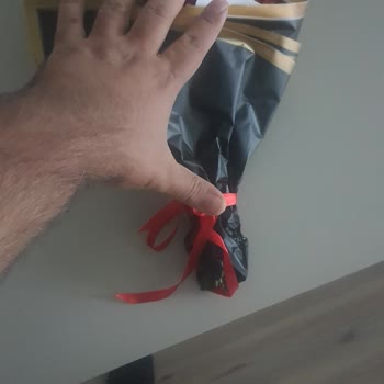 Çiçek Sepeti'nden Büyük Buket Görseli Yerine Küçük Ve Kalitesiz Çiçek Gönderimi