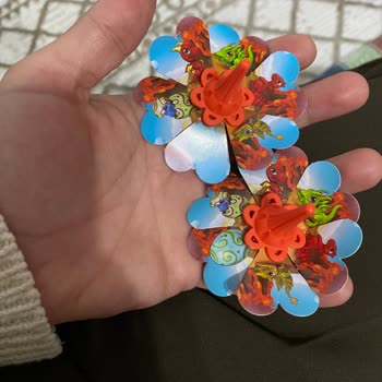 Kinder Joy'dan Aldığım 40 Sürpriz Yumurtalarda Tekrarlayan Ve Düşük Kaliteli Oyuncaklar