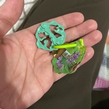Kinder Joy'dan Aldığım 40 Sürpriz Yumurtalarda Tekrarlayan Ve Düşük Kaliteli Oyuncaklar