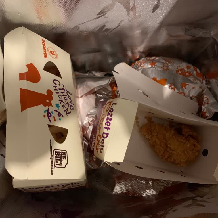 Getir Yemek Popeyes Siparişinde Eksik Ürünler Ve Kusurlu Tavuklar İçin İade Talebi