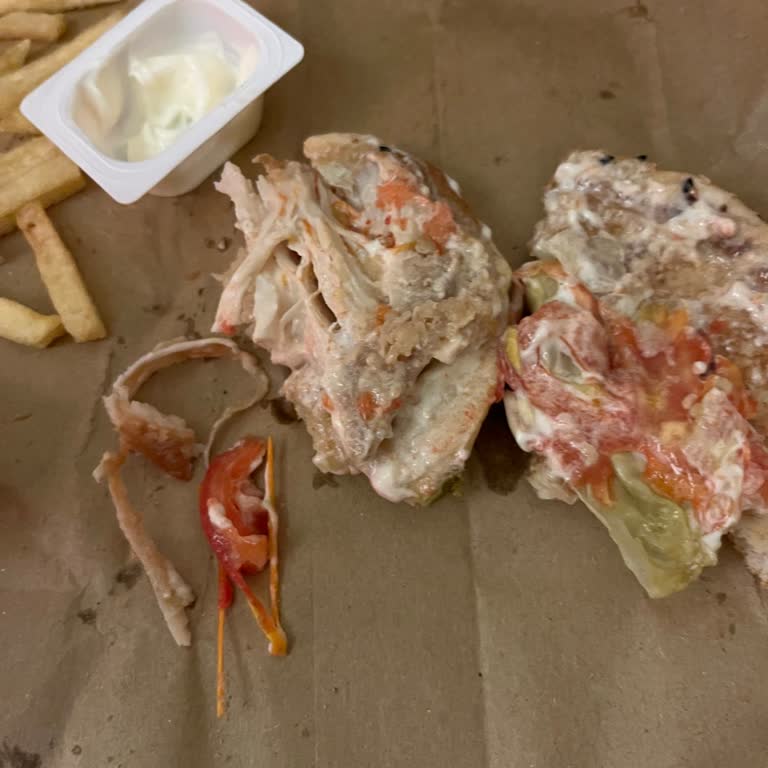 Popeyes Bağcılar Güneşli Şubesinde Eksik Ve Bozuk Popchicken Menüsü İçin İade Talebi