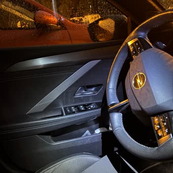 Garanti Süresi İçinde Servis Gecikmesi Nedeniyle Ambiyans Aydınlatma Ve Cam Çıtası Ücretsiz Onarım