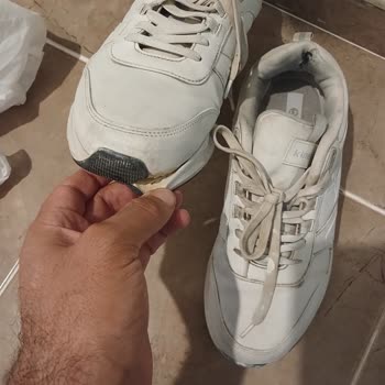 FLO Ayakkabı Üretim Hatası Olarak Deforme Olan Ayakkabının İade Talebi Haksızca Reddedildi