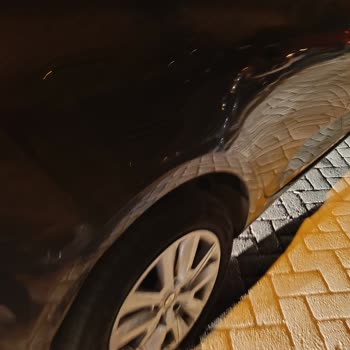 Başkent Elektrik'in Kazı Çalışması Nedeniyle Araç Hasarı Ve Tazminat İhmaline Şikayet