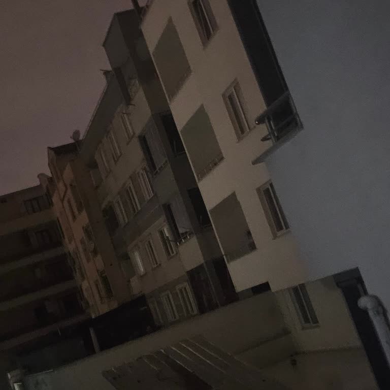 Elektrik Kesintisi ve Acil Yardım Talebi