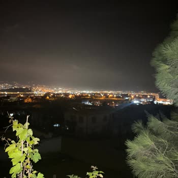 Kahramanmaraş Onikişubat Kurtlar Mahallesinde Sokak Lambaları Çalışmıyor Ve Güvenlik Riski Oluştu