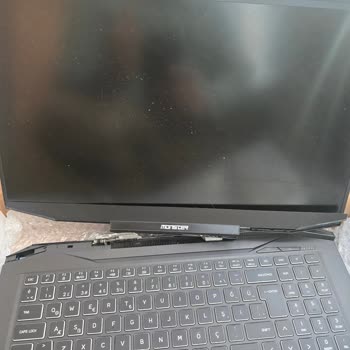 Bakım Sonrası Monster Laptopum Kırık Döndü, İki Aylık İş Kesintisi Ve Cevapsızlık