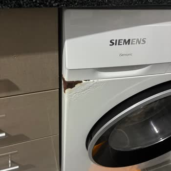 Siemens Çamaşır Makinesinde Kısa Sürede Paslanma Ve Boya Kabarması