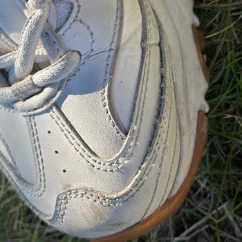 Skechers D’lites Modelinde Dikiş Açılma Problemi