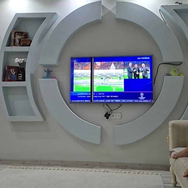 Kronik Panel Arızası Nedeniyle Samsung 50JS7200 Televizyonunun Değişimini Talep Ediyorum