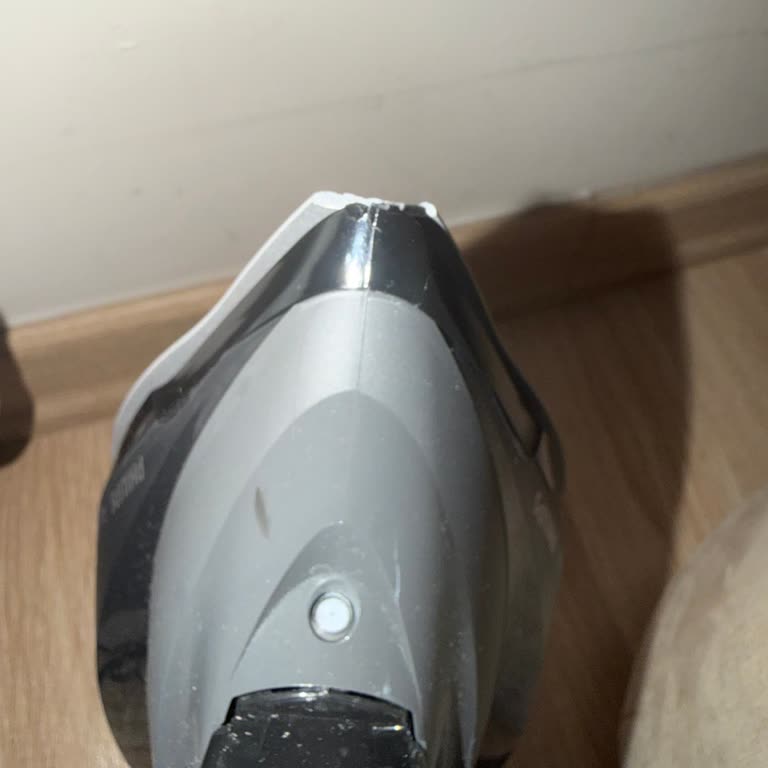 Philips Azur 7000 Ütüsünün Alt Tabanı Kırıldı: İade, Değişim Ve Ücretsiz Onarım Talebi