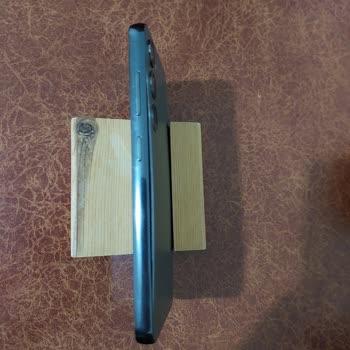 Samsung S23 Batarya Şişmesi Nedeniyle Arka Kapak Açıldı Ve Ücretsiz Değişim Talebi