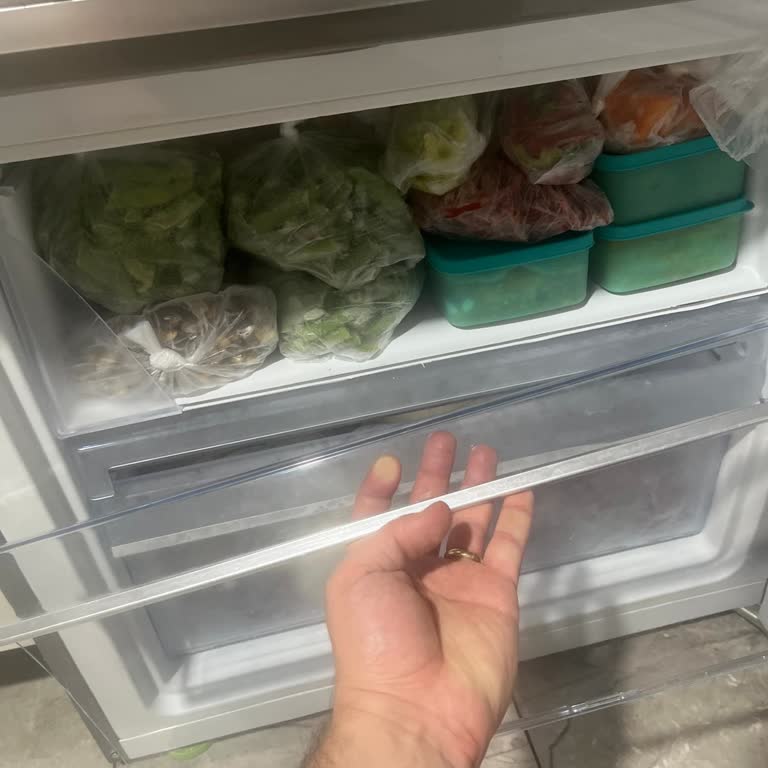 Beko Buzluk Çekmece Kapağının Kırılması Ve Ücretsiz Değişim Talebi
