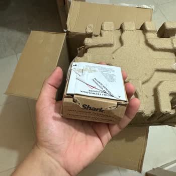 Amazon Ve Kolay Gelsin'den Kargo Gecikmesi Ve Kullanılmış Ürün Teslimi