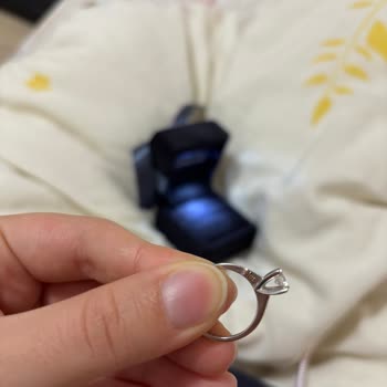 Blue Diamond Bursa Kapalıçarşı'da Tektaş Pırlanta Yüzükte Hızlı Lekelenme Ve Kararma - Ücretsiz Değişim Talebi