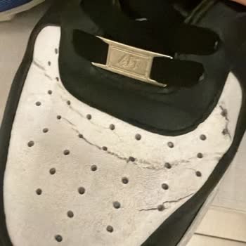 Nike Air Force 1 Low Panda Modelinde Kısa Sürede Aşınma Ve Çatlak Şikayeti