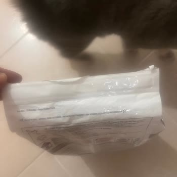 Hill's Kedi Maması Kötü Koku Nedeniyle İade Ve Ücret İadesi Talebi