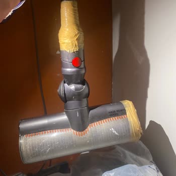 Dyson V12 Parçalarının Garanti Kapsamında Kırılması Ve Müşteri Hizmetlerinin Yardımcı Olmaması