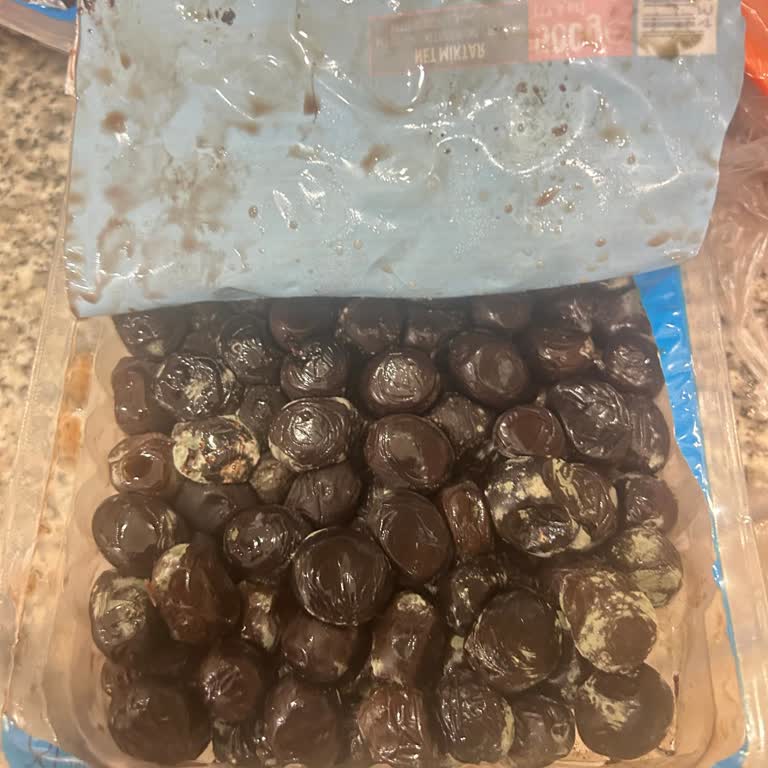 Zeytin Kutularının Yırtık Ve Küflü Olması, İade Talebine Geri Dönüş Yok