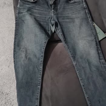 Mavi Jake Model Kot Pantolonun Kısa Sürede Yırtılması Ve Değişim Talebinin Reddedilmesi