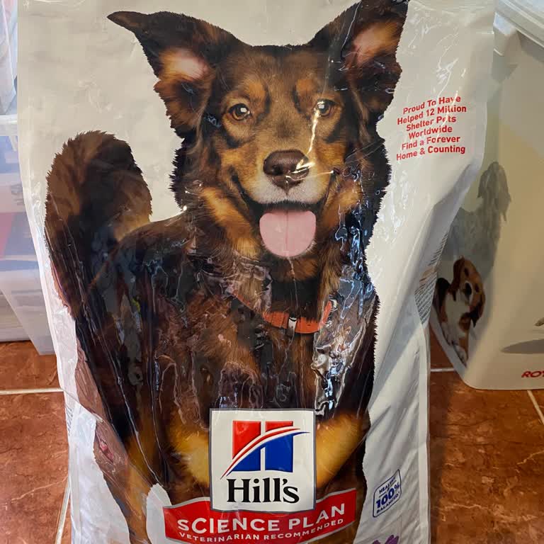Trendyol'da Silinmiş Son Kullanma Tarihli Hill's Köpek Maması Satışı Ve Acil Yaptırım Talebi