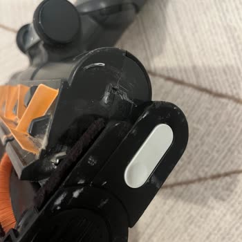 Philips 8000 Series Power Cyclone 12 El Süpürgesi Sürekli Arıza Ve Kullanıcı Suçlaması