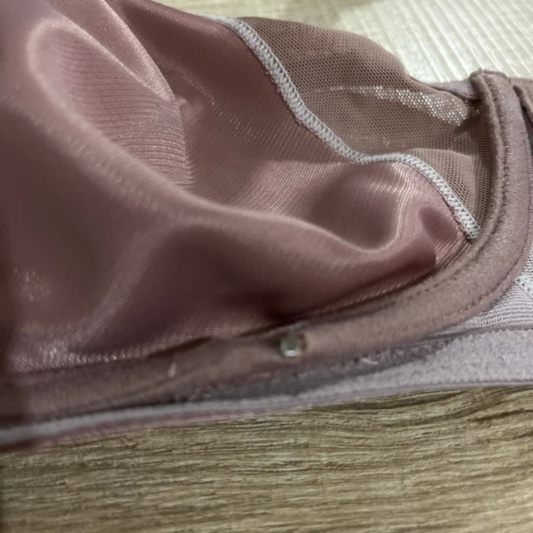 Rosa Minimizer Sütyenlerde Baleni Kırılması Ve Ürün Değişimi Talebi