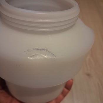 Hasarlı Boya Püskürtme Tabancası İçin Ücretsiz Plastik Hazne Değişimi Talebi