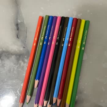Faber-Castell Boya Kalemlerinin Uçları Sürekli Kırılıyor