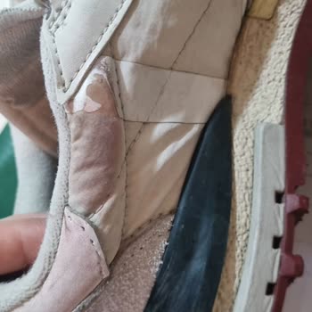 Lacoste Ayakkabısında Kısa Sürede Deformasyon Ve Mağaza İnceleme Sürecinde Çözüm Sunulmaması