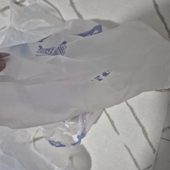 Fixgross Eryaman Şubesinde Dayanıksız Poşetler Ürünlerin Düşmesine Sebep Oldu