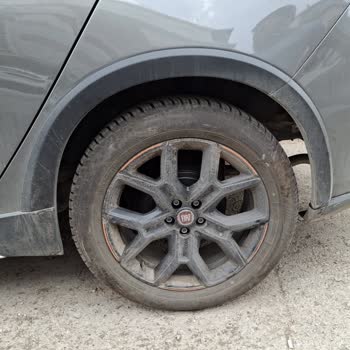 Fiat Egea Cross Sol Arka Davlumbaz Kırılması Ve Garanti Reddi