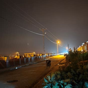 Toroslar Elektrik Dağıtım'ın 1018. Sokak'taki Çalışmayan Lambalara Acil Müdahale Talebi