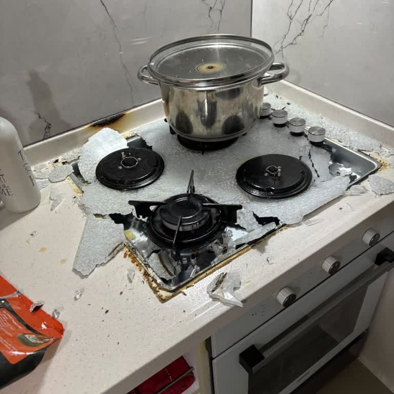 Kumtel Cam Ankastre Seti Patladı, Bebeğimi Korkuttu Ve Ücret İadesi Talep Ediyorum