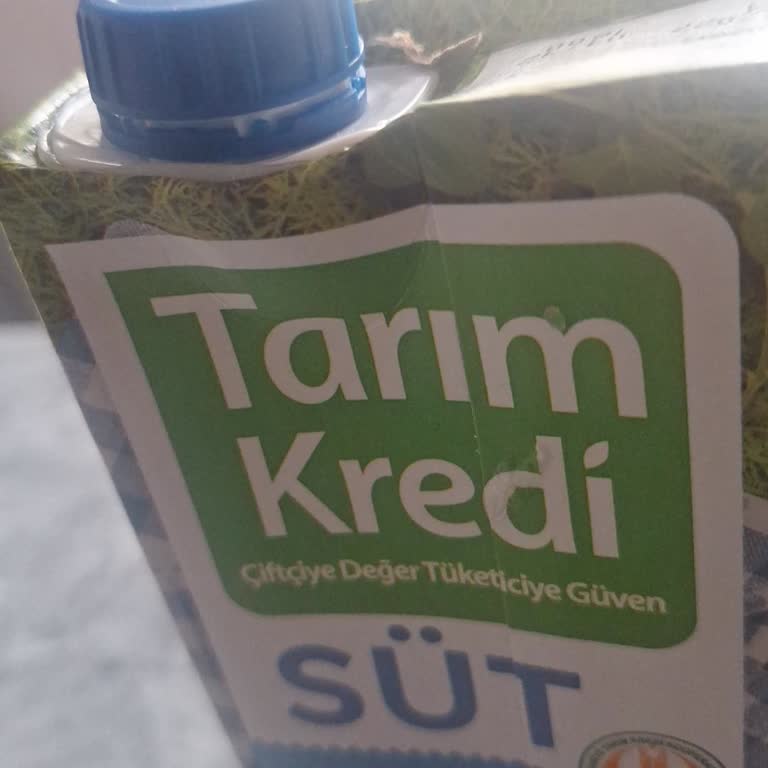 Tarım Kredi Market Tam Yağlı 3,1 Süt Kapak Açma Sorunu Yaşlılar İçin Zor