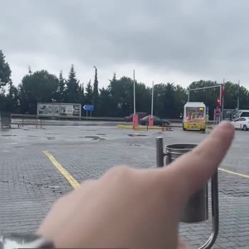 BURULAŞ 801 Hattı Şoförü Yolcuyu Terminalde Almadan Gitti