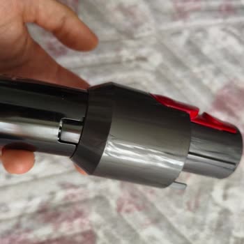 Dyson V15 Boru Çatlağı İçin Ücretsiz Garanti Değişimi Talebi
