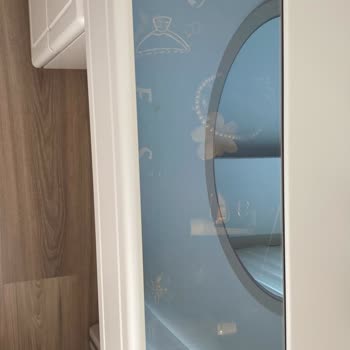 Gündoğdu Mobilya’da Kırık Makyaj Masası Aynası Ve Eksik Puf Teslimatı Gecikiyor