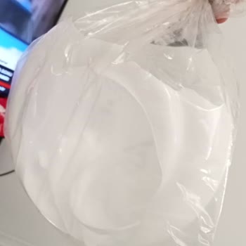 Koçtaş'tan Kırık Camlı Pervaneli Tavan Lambası İçin Yanıt Bekleniyor