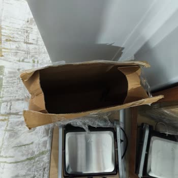 Eksik Kutu Ve Belgelerle Gelen Tost Makinesinin Kullanılmadığına Rağmen İade Reddi