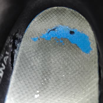 Skechers GO Walk Arch 2.0 Modelinde Topuk Deformasyonu Ve Yetkili Servisin Reddi